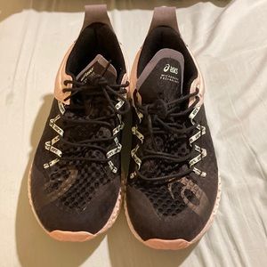 ASICS womens size 9.5 sneakers